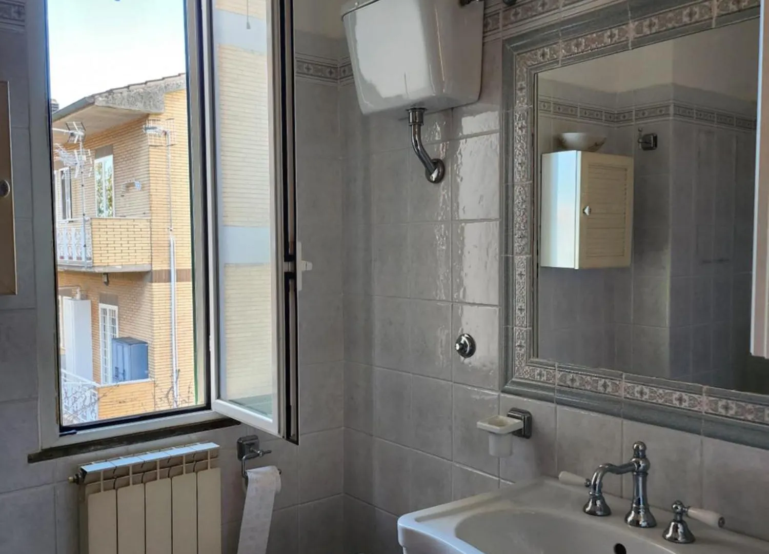 Apartment Dimora Trionfale Rome Italy